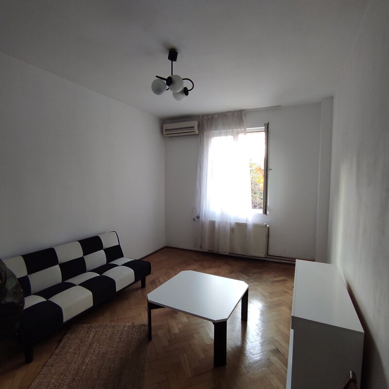 Calea Floreasca, Eliade,